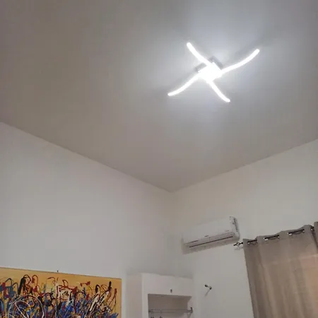 Bed & Breakfast Falikrjda & 3*