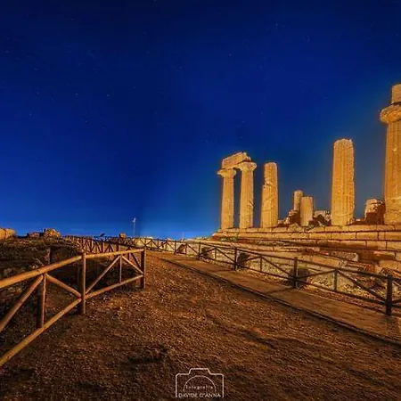 Falikrjda & 3* Agrigento