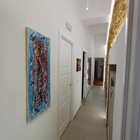 Bed & Breakfast Falikrjda &