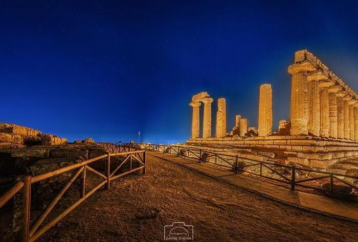 Falikrjda & 3* Agrigento